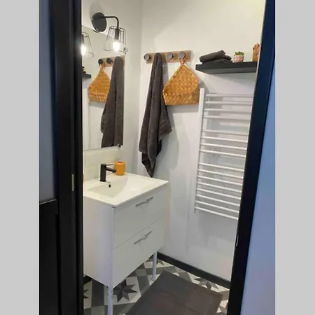 Appartement Centre De Moulins Moulins  Buitenkant foto