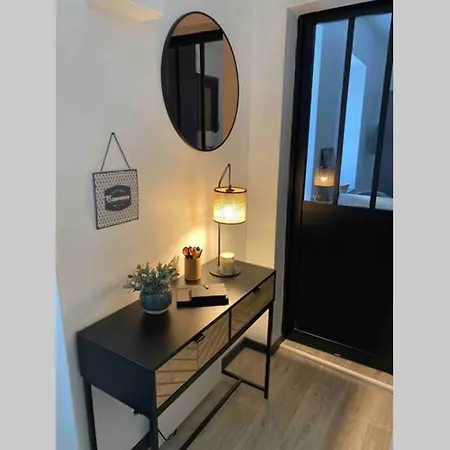 Appartement Centre De Moulins Moulins  Buitenkant foto